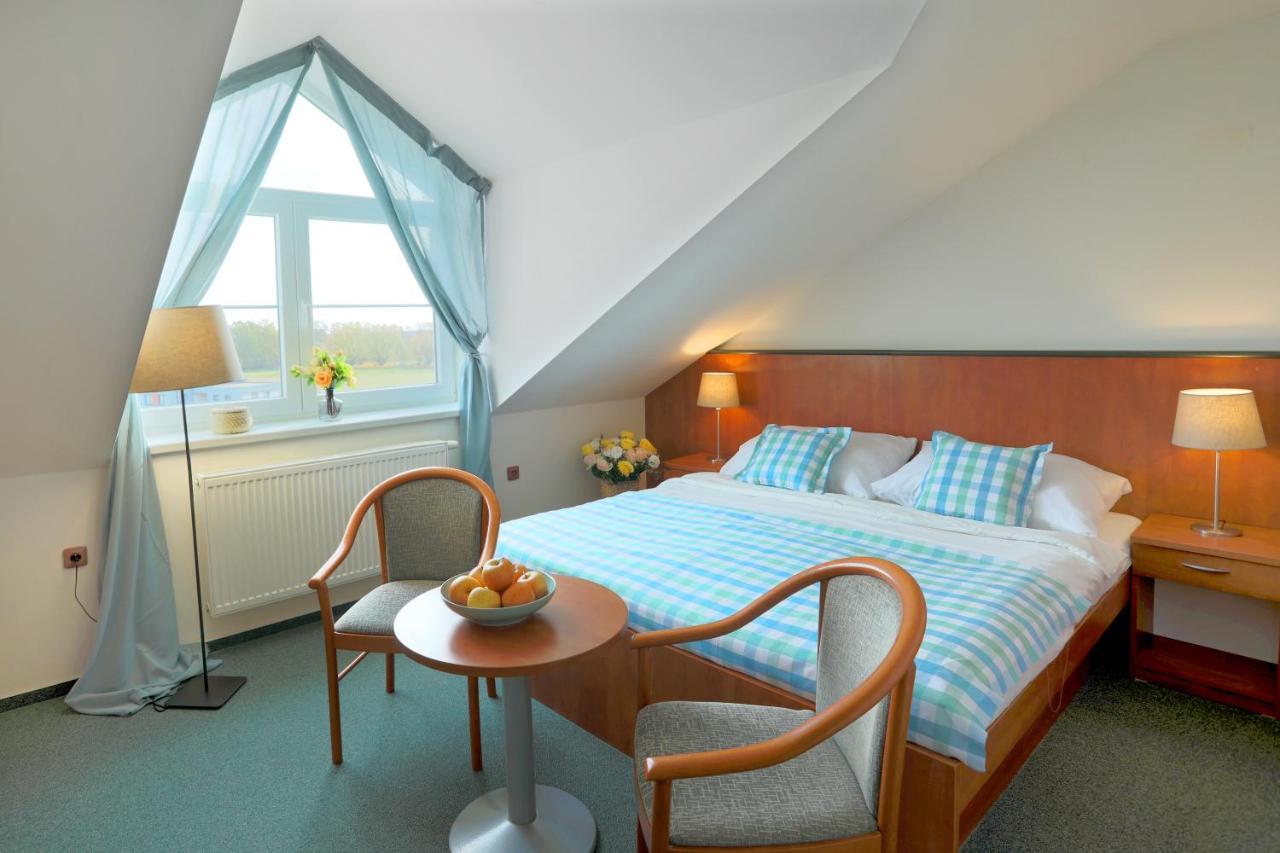 Hotel Brada Jičín 외부 사진