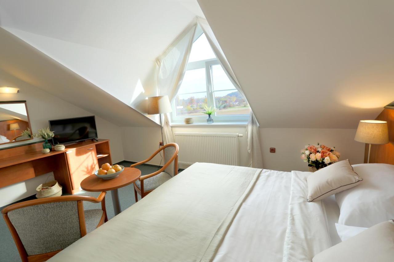 Hotel Brada Jičín 외부 사진
